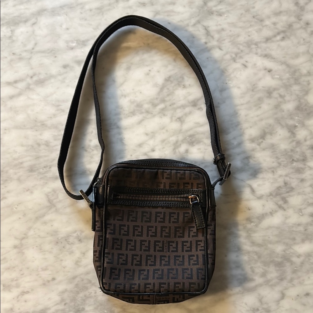 Fendi Vintage Zucchino Crossbody Bag - Picture 4 of 14